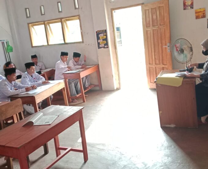 PELAKSANAAN ASESMEN SUMATIF TENGAH SEMESTER (ASTS) SMK IT DARUL AMAL TAHUN AJARAN 2026/2027